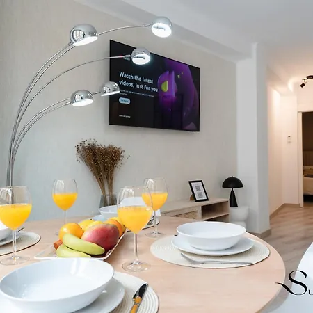 Apartment 2br Centro, Walk To Everything Malaga